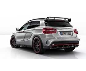 Chiptuning Mercedes GLA180 136 pk